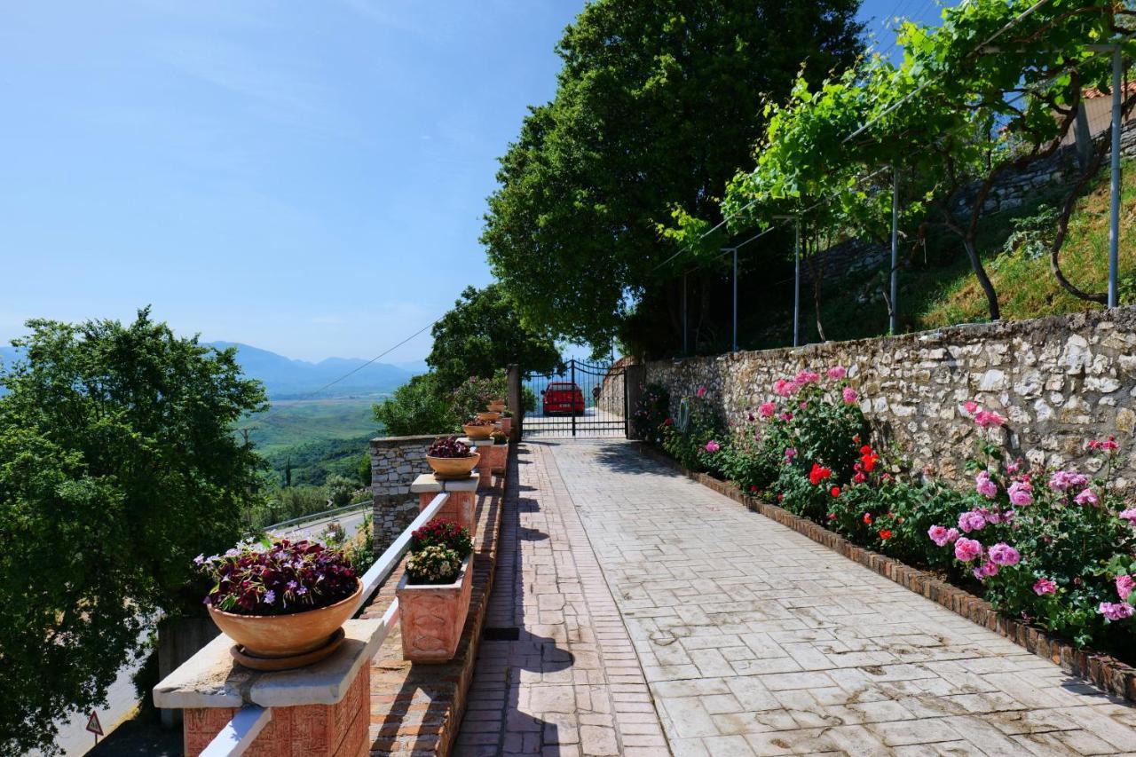 Saranda Landscape Apartment Nivice Exterior foto