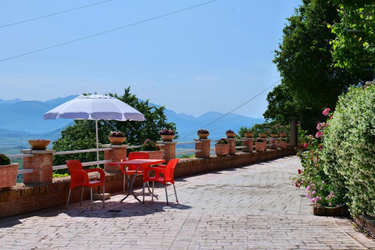 Saranda Landscape Apartment Nivice Exterior foto